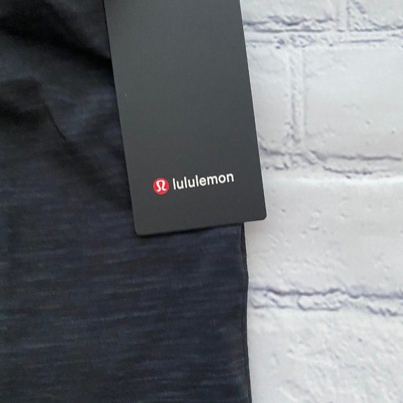 Lululemon Men's T.H.E. Short 9" Linerless - Picture 3 of 5